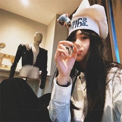 嘟嘟，嘘嘘，砰砰和咚咚